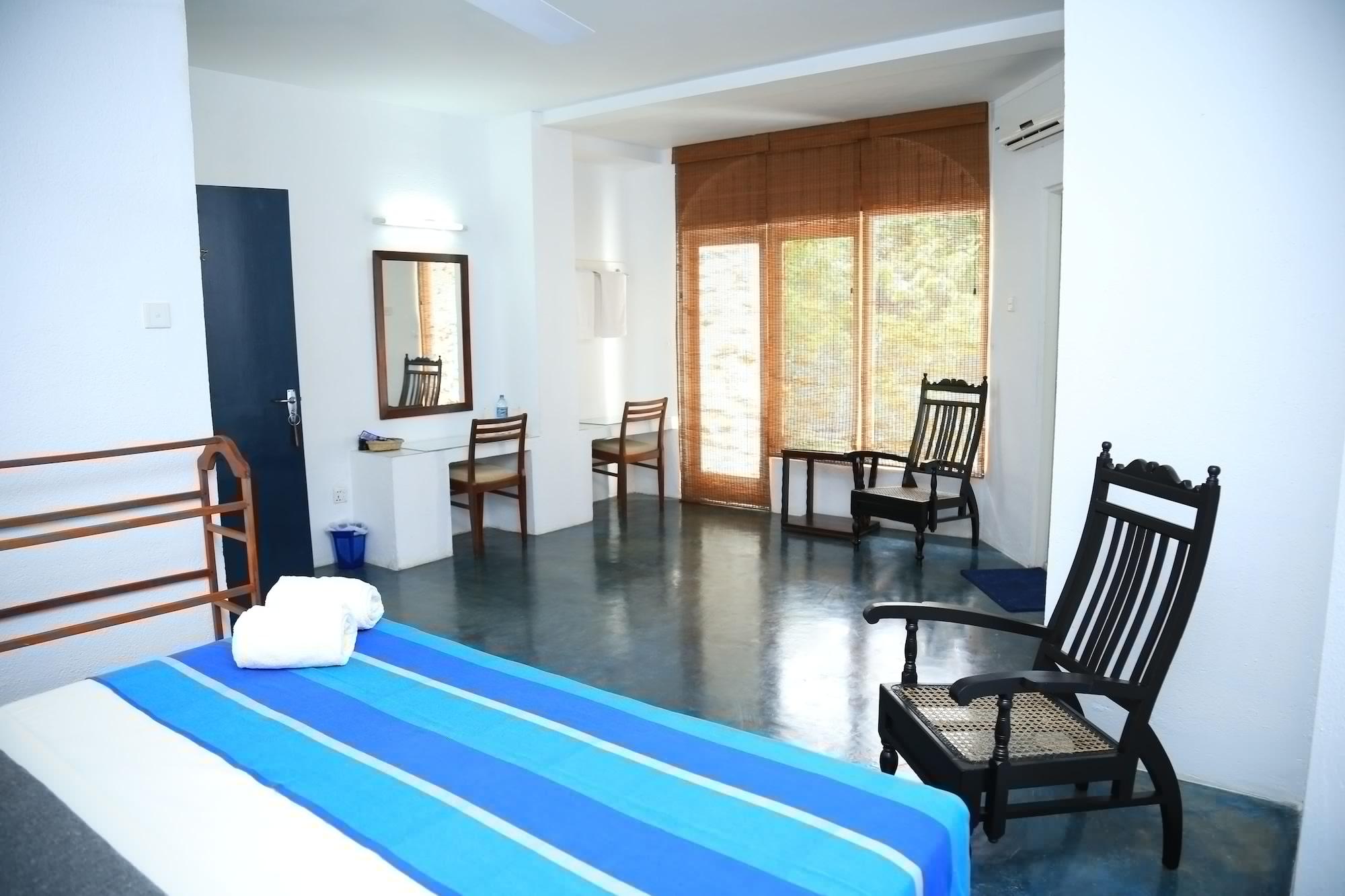 Regent Lodge Hotel & Villa Канди Экстерьер фото