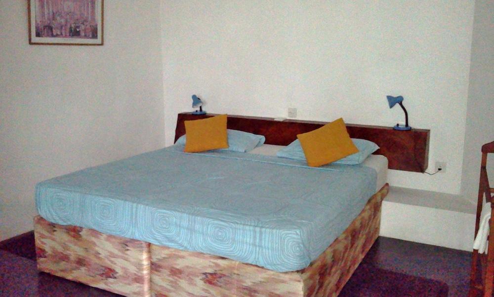 Regent Lodge Hotel & Villa Канди Экстерьер фото