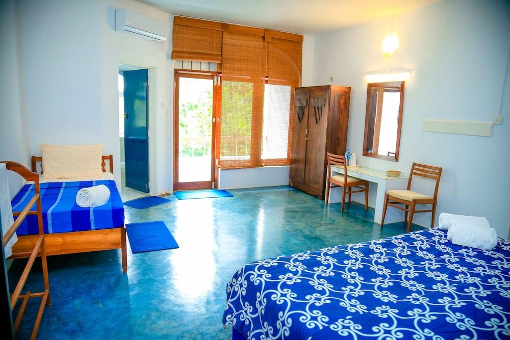 Regent Lodge Hotel & Villa Канди Экстерьер фото