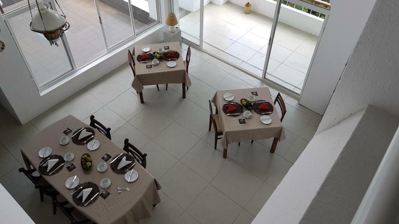 Regent Lodge Hotel & Villa Канди Экстерьер фото