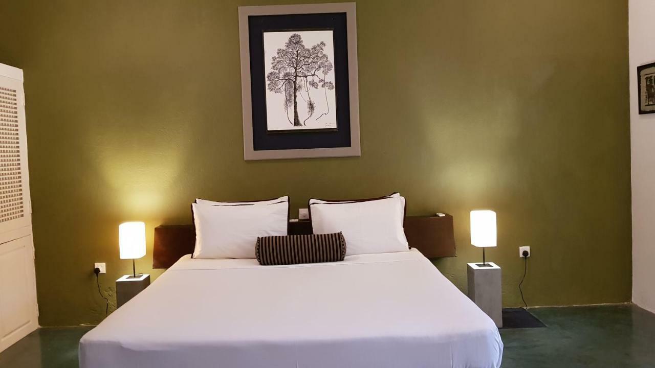Regent Lodge Hotel & Villa Канди Экстерьер фото